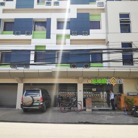 Westpoint Hotel Cebu Екстер'єр фото