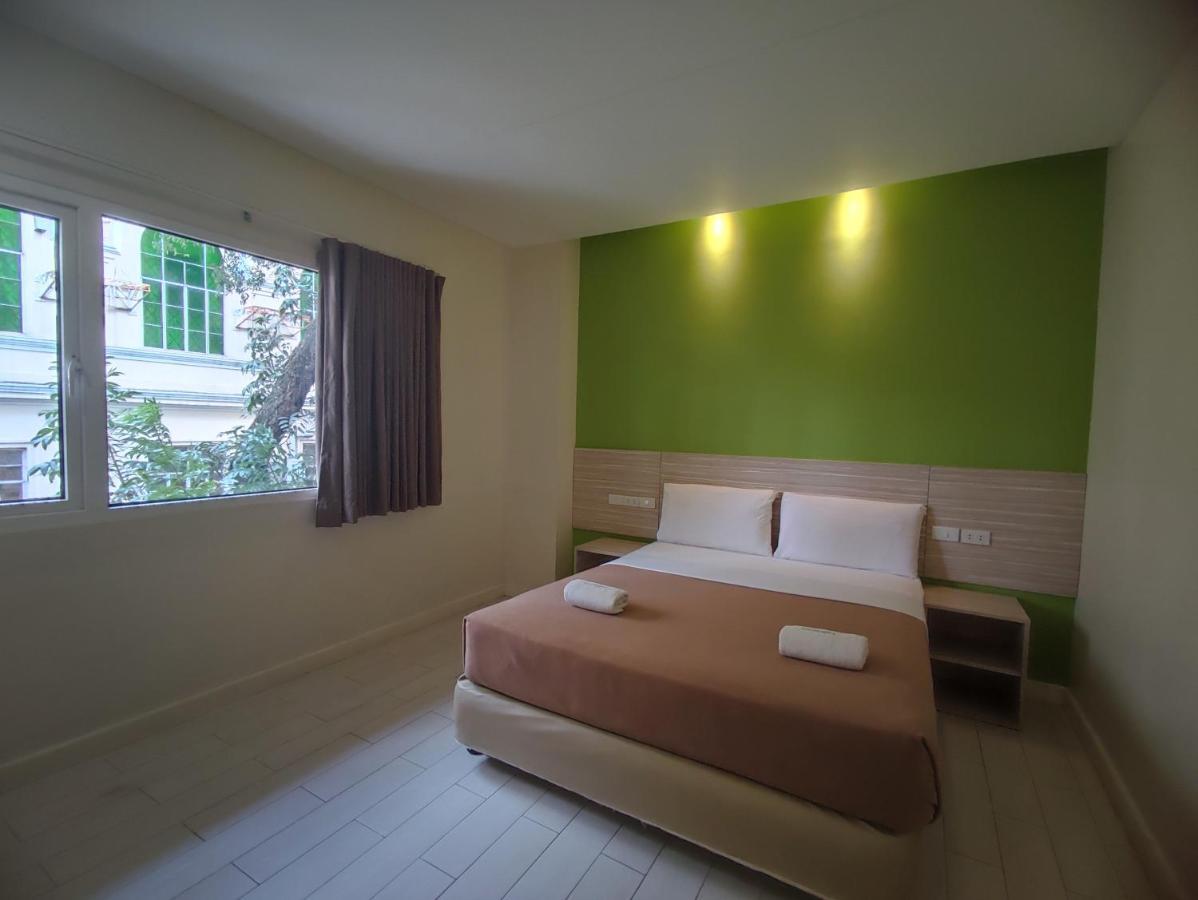 Westpoint Hotel Cebu Екстер'єр фото