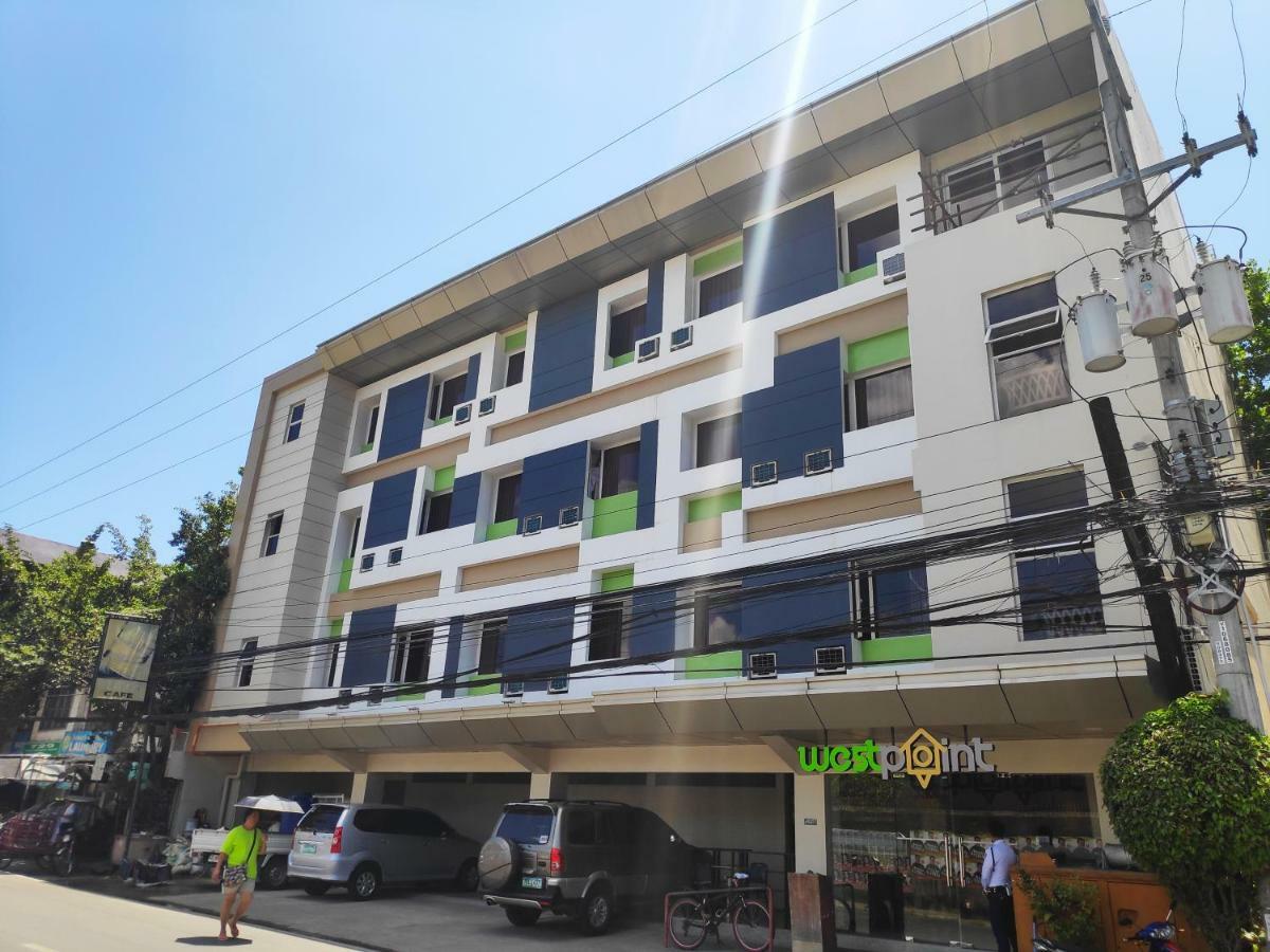 Westpoint Hotel Cebu Екстер'єр фото